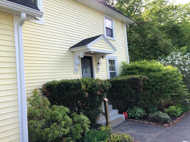 22 Stiles Avenue Springvale, ME 04083 - Photo 2 of 18 Entry