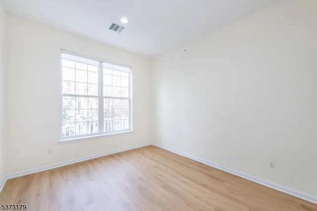 $559,000 | 511 4 Seasons Drive, Unit 511, Wayne, NJ 07470