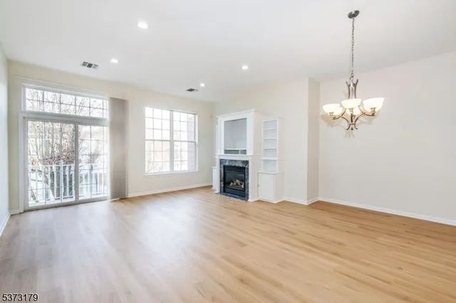 $559,000 | 511 4 Seasons Drive, Unit 511, Wayne, NJ 07470