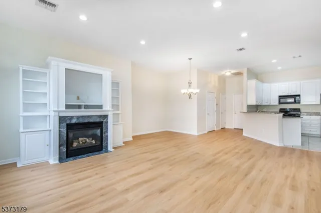 $559,000 | 511 4 Seasons Drive, Unit 511, Wayne, NJ 07470