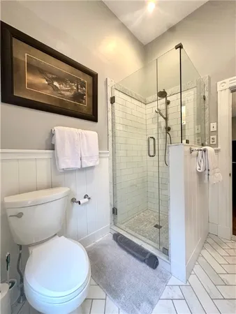$4,000 | 10 Young Street, Unit 2, Newport, RI 02840