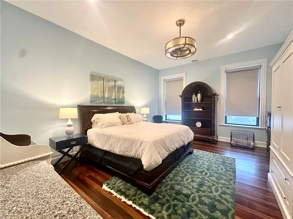 $4,000 | 10 Young Street, Unit 2, Newport, RI 02840