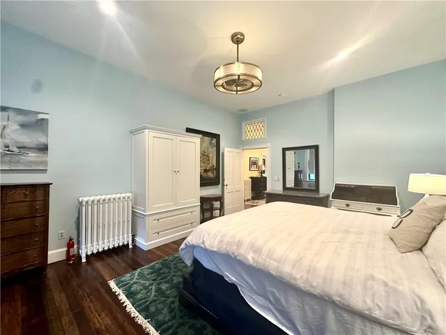 $4,000 | 10 Young Street, Unit 2, Newport, RI 02840