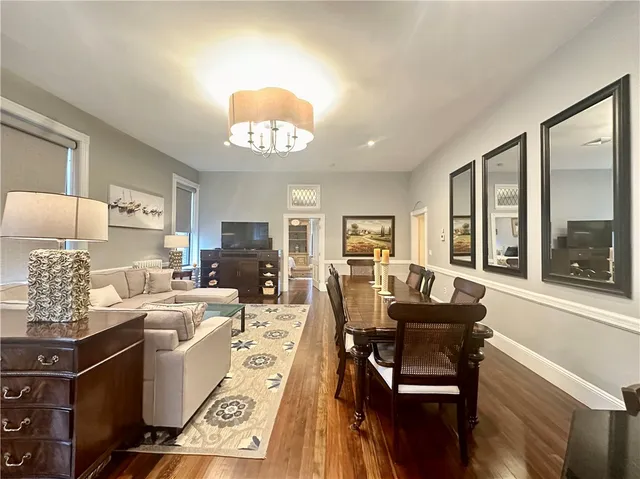 $4,000 | 10 Young Street, Unit 2, Newport, RI 02840