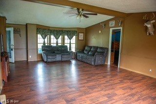 3695 Newton Falls Bailey Road Southwest Warren, OH 44481 - Photo 7 of 26 Gallery Image 7