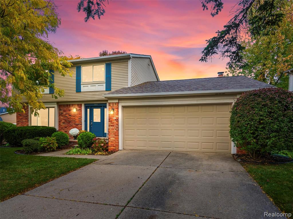 864 Dressler Lane Rochester Hills, MI 48307 - Photo 1 of 65