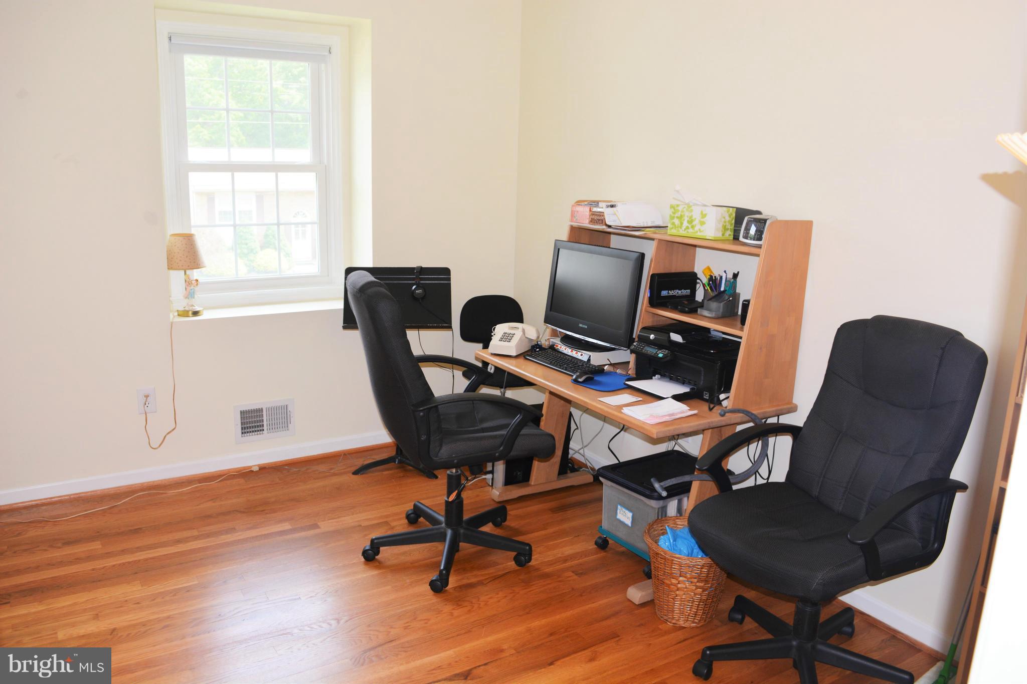16208 Jerald Road Laurel, MD 20707 - Photo 17 of 26 Bedroom 4/Office
