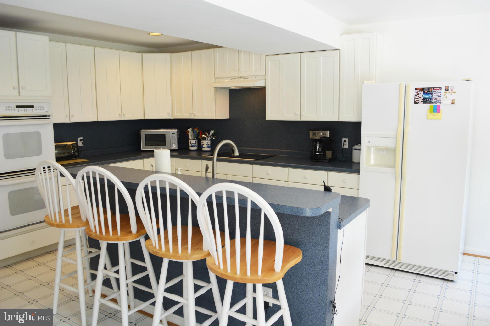 16208 Jerald Road Laurel, MD 20707 - Photo 8 of 26 Kitchen Island Breakfast Bar