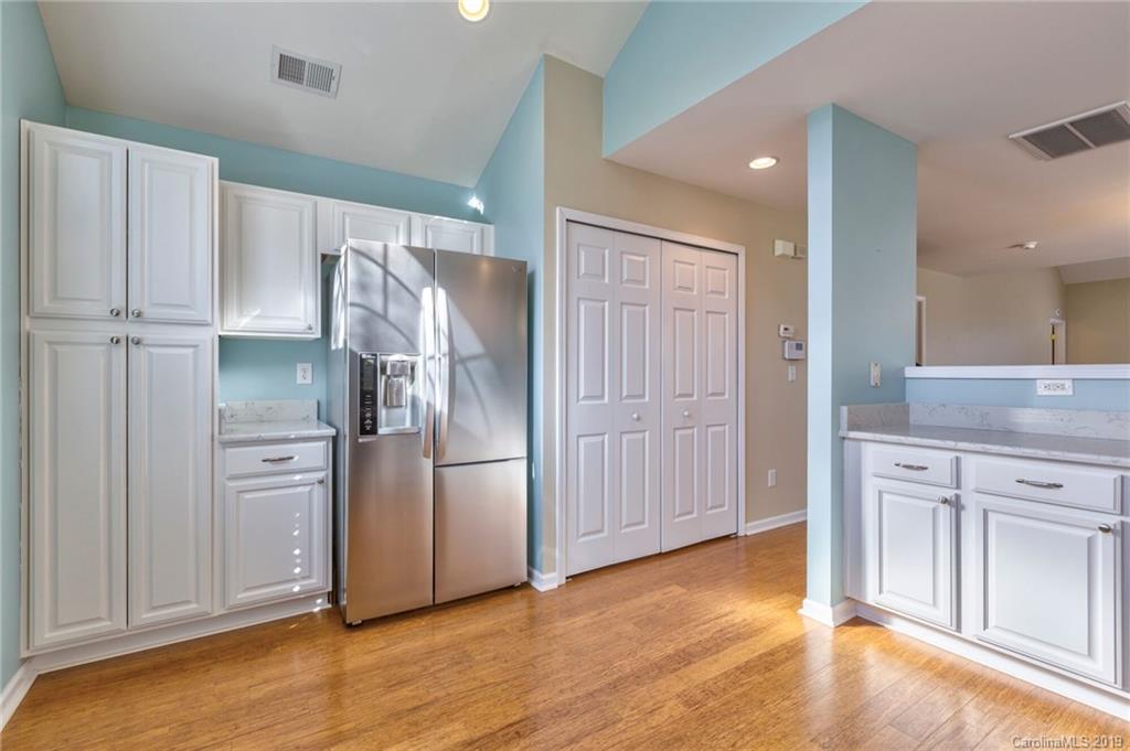11523 Rabbit Ridge Road Charlotte, NC 28270 - Photo 4 of 20