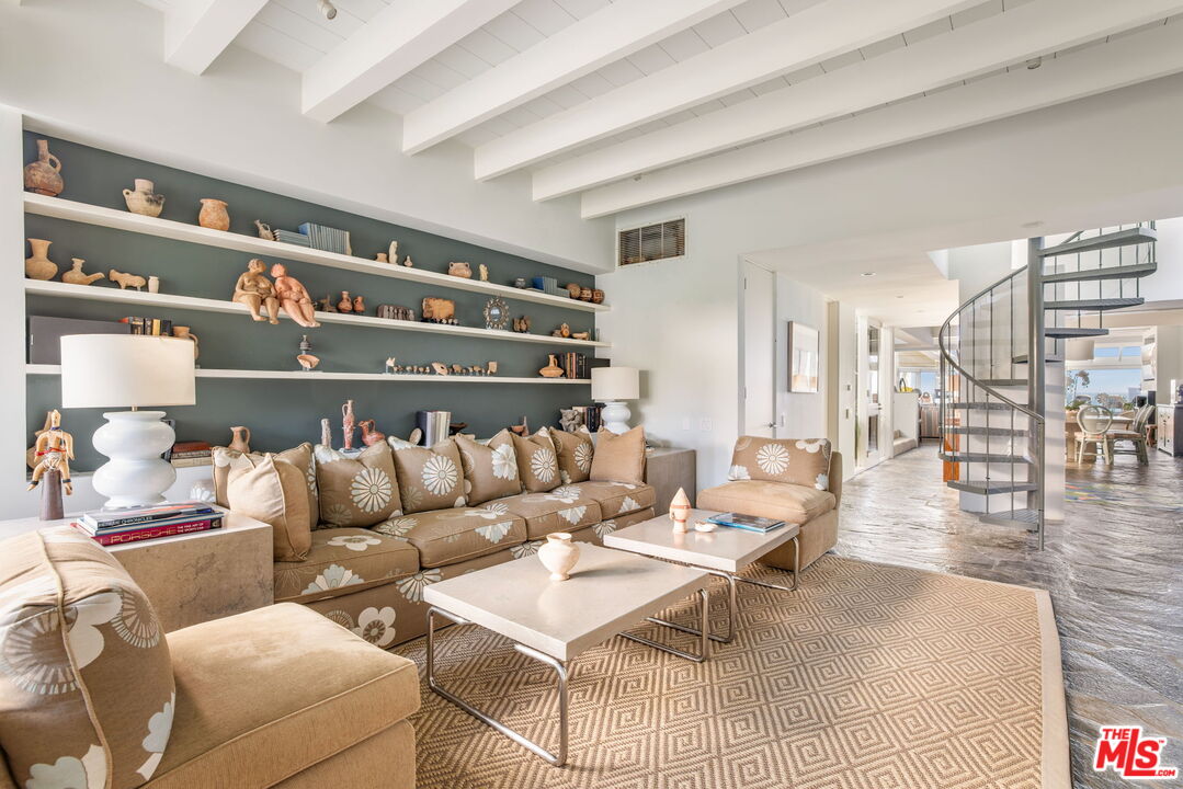 23758 Malibu Road Malibu, CA 90265 - Photo 22 of 36