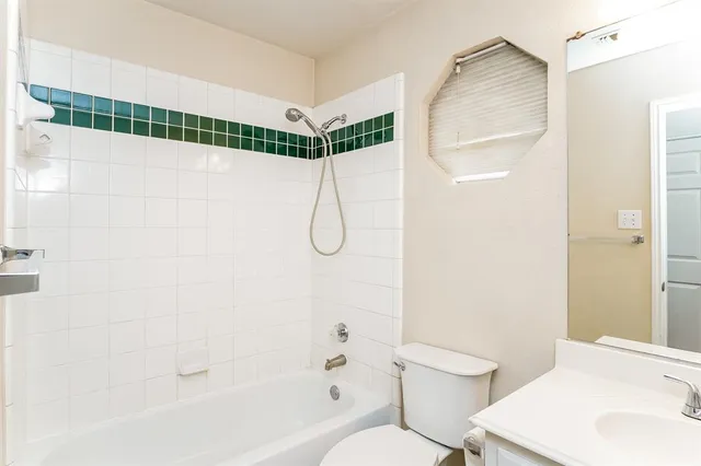 $2,400 | 10706 Robincreek Lane, Frisco, TX 75035