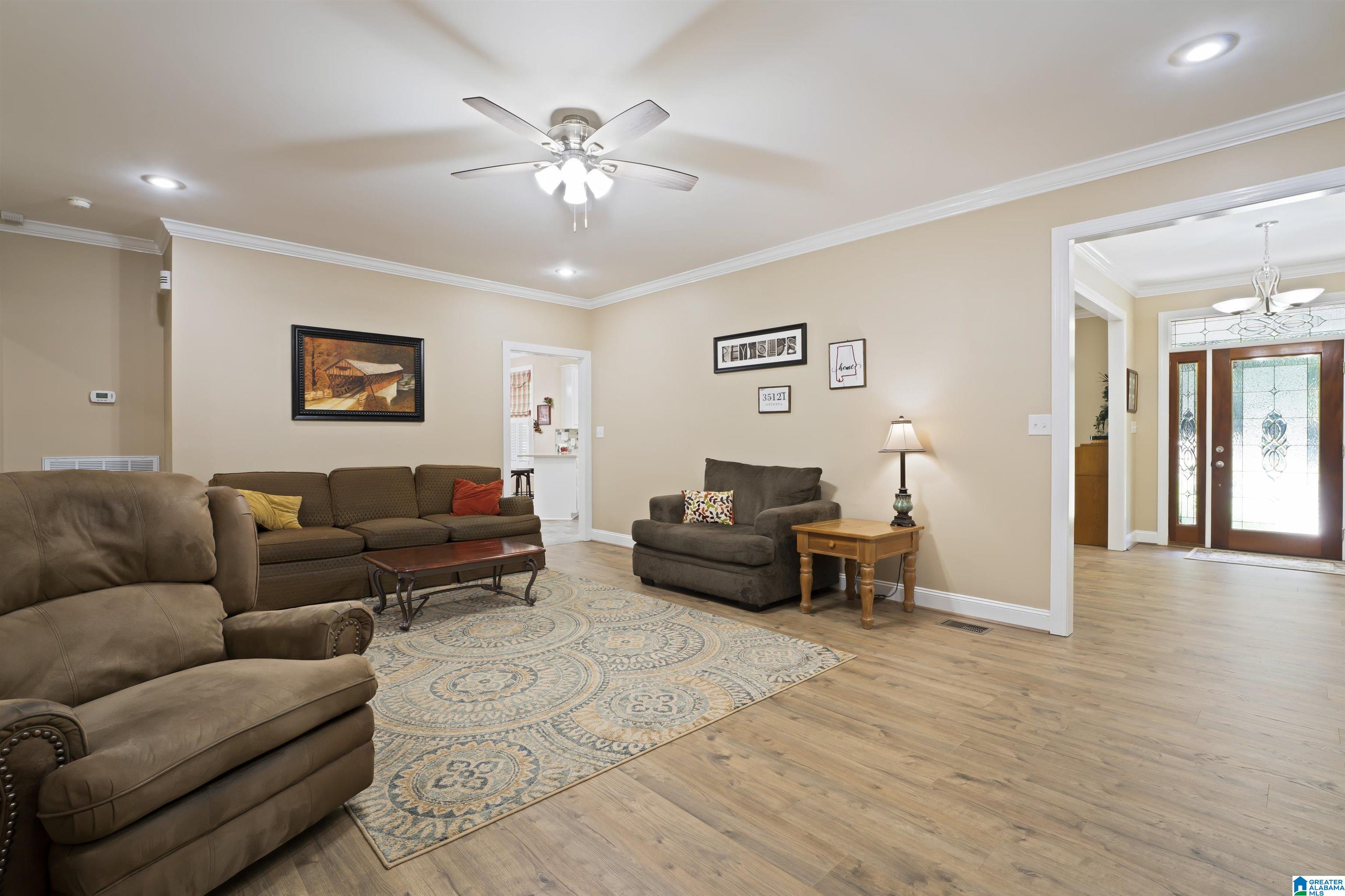 105 Edgewood Circle Oneonta, AL 35121 - Photo 14 of 46