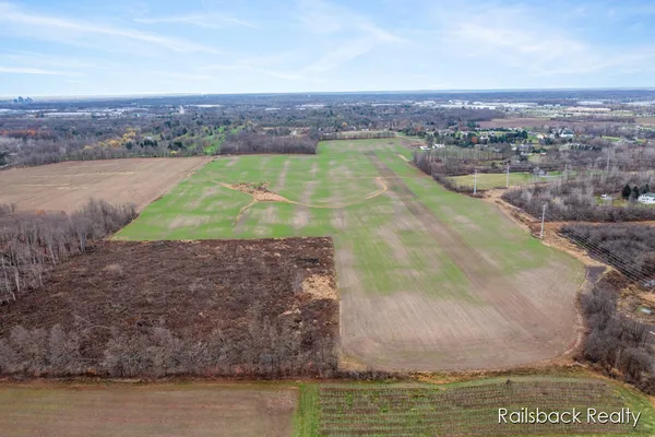 $1,490,000 | 4404 Peach Ridge Avenue Northwest, Grand Rapids, MI 49544