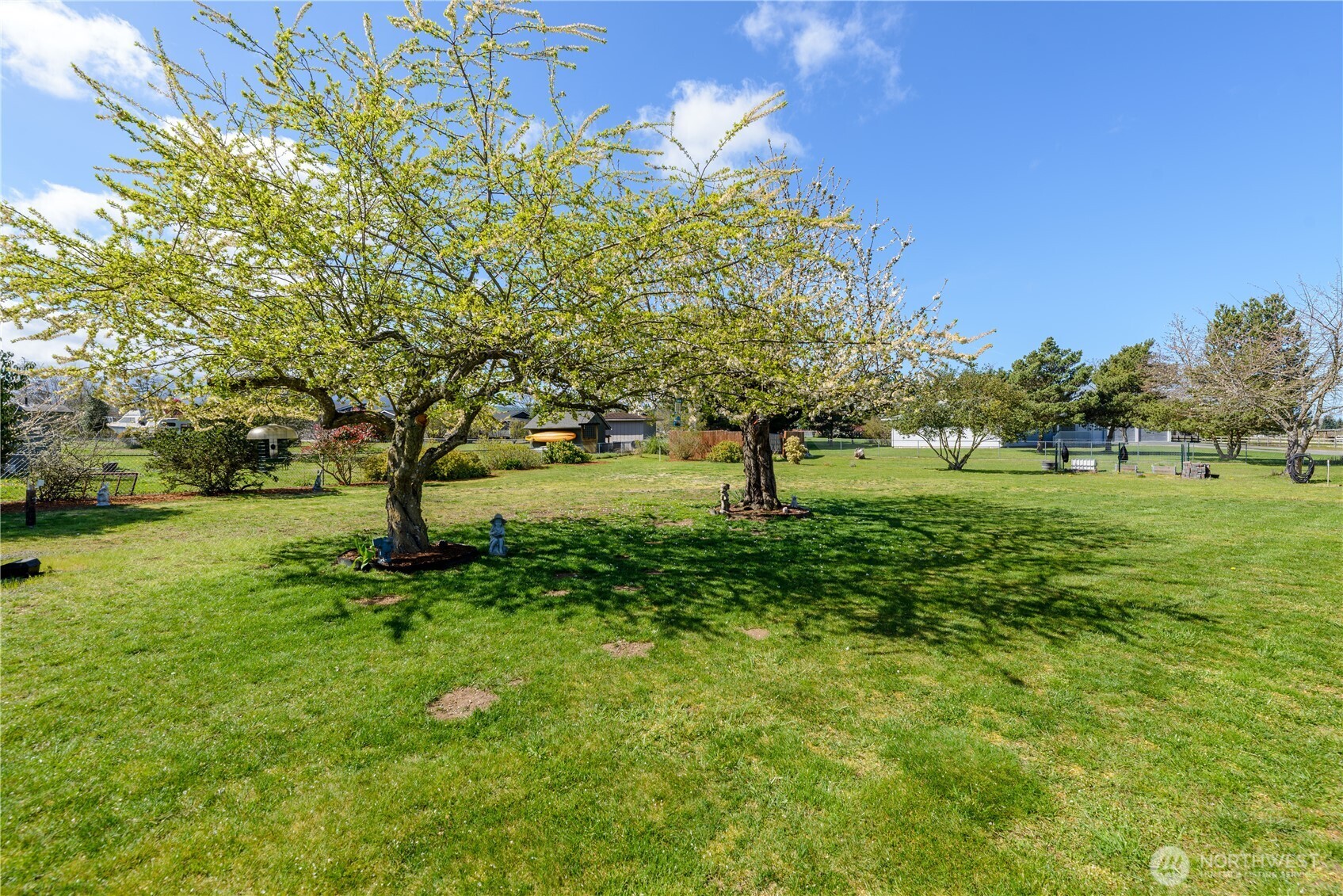 1111 West Alder Court Sequim, WA 98382 - Photo 34 of 37