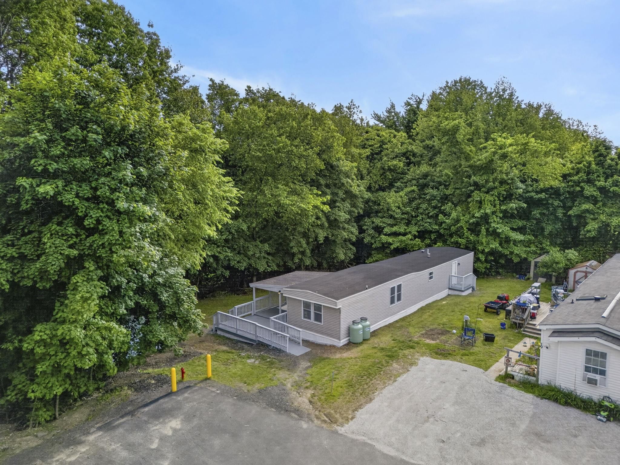 85 Coffin Road, Unit 20 Epping, NH 03042 - Photo 31 of 37