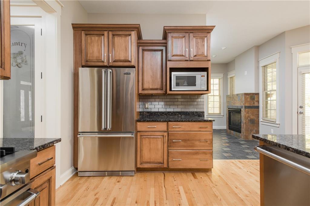 9011 Promontory Road Indianapolis, IN 46236 - Photo 12 of 24 Gallery Image 12