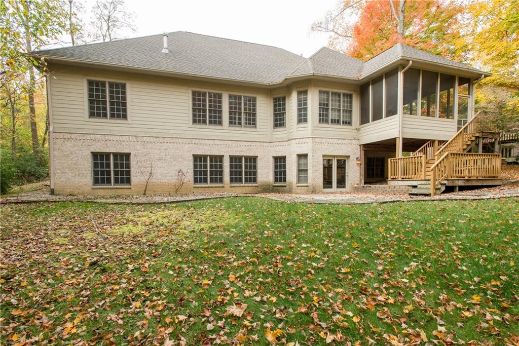 9011 Promontory Road Indianapolis, IN 46236 - Photo 3 of 24 Gallery Image 3