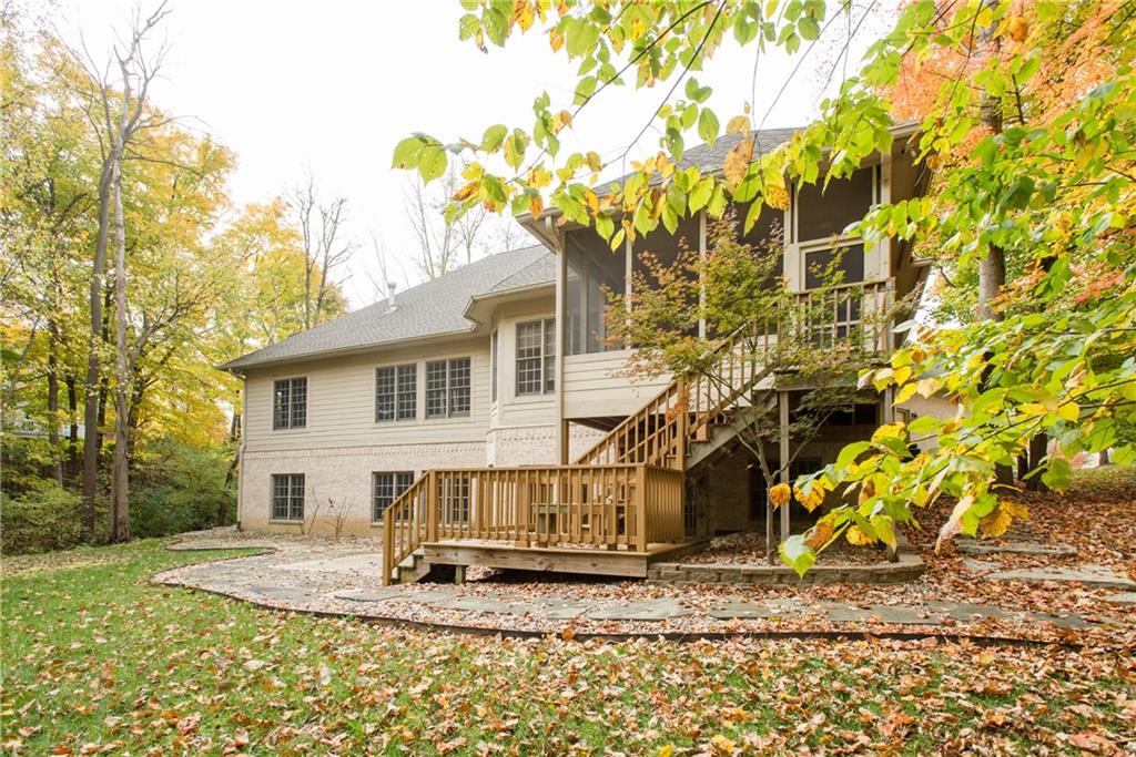 9011 Promontory Road Indianapolis, IN 46236 - Photo 4 of 24 Gallery Image 4