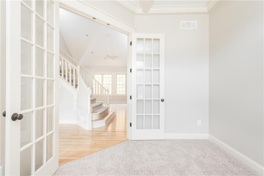 9011 Promontory Road Indianapolis, IN 46236 - Photo 6 of 24 Gallery Image 6