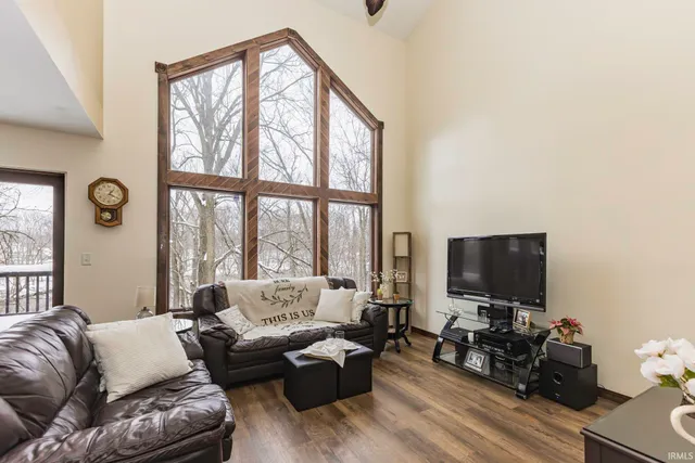 $330,000 | 35 Ln 520b Lake, Unit 3, Fremont, IN 46737