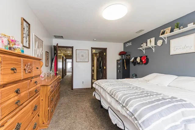 $330,000 | 35 Ln 520b Lake, Unit 3, Fremont, IN 46737