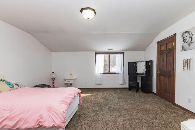 $330,000 | 35 Ln 520b Lake, Unit 3, Fremont, IN 46737