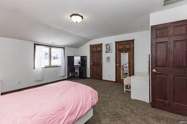 $330,000 | 35 Ln 520b Lake, Unit 3, Fremont, IN 46737