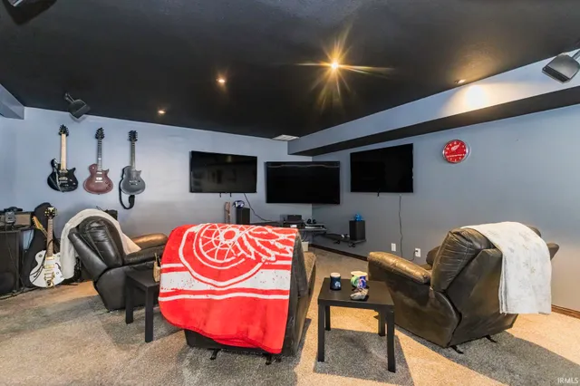 $330,000 | 35 Ln 520b Lake, Unit 3, Fremont, IN 46737