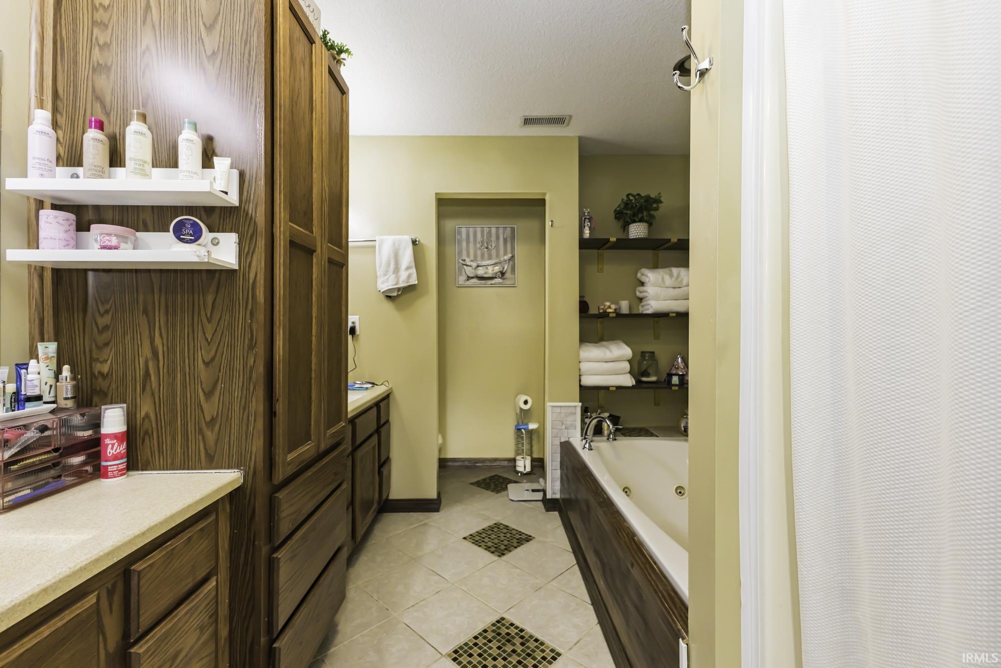 35 Ln 520b Lake, Unit 3 Fremont, IN 46737 - Photo 29 of 36