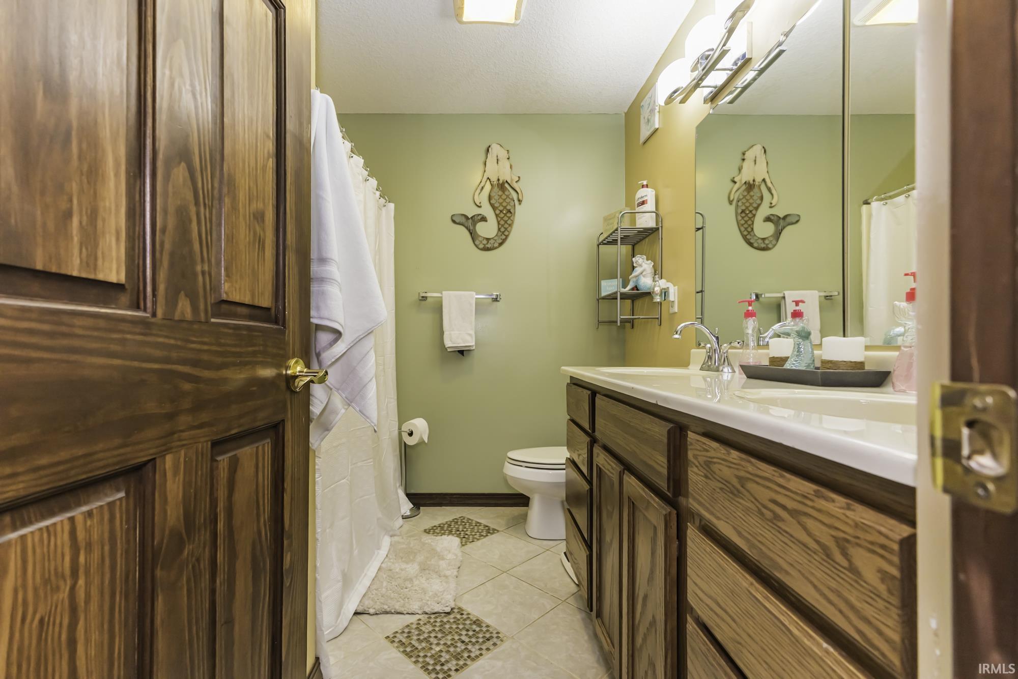 35 Ln 520b Lake, Unit 3 Fremont, IN 46737 - Photo 33 of 36