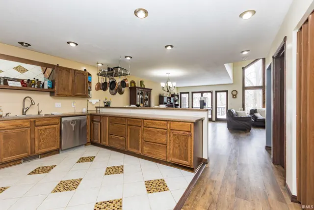 $330,000 | 35 Ln 520b Lake, Unit 3, Fremont, IN 46737