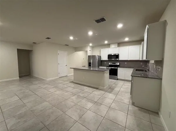 $2,100 | 1156 Sugarwood Street, Davenport, FL 33837