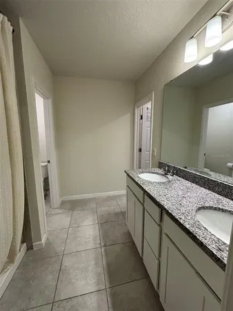 $2,100 | 1156 Sugarwood Street, Davenport, FL 33837