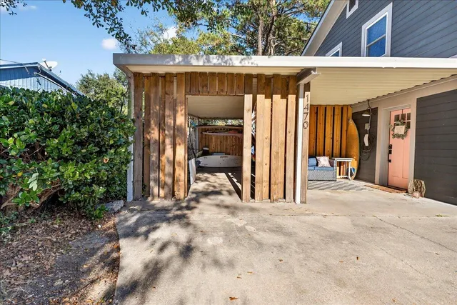 $715,000 | 1470 Woodview Lane, Charleston, SC 29412