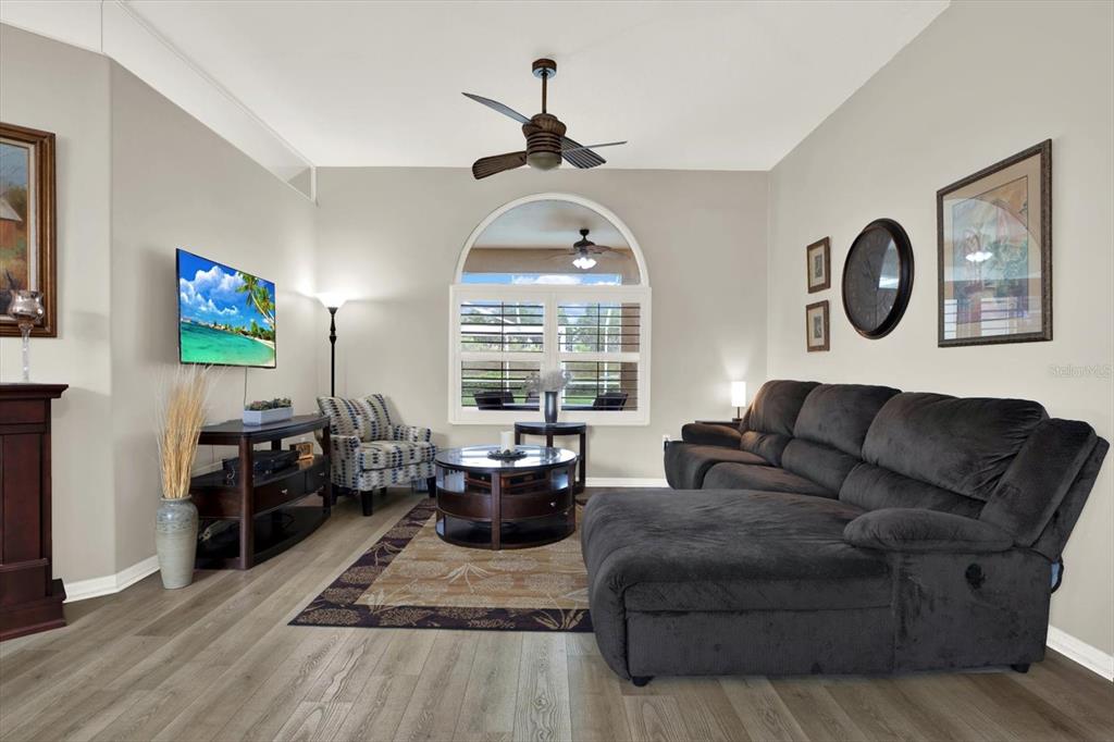 2318 Edelweiss Loop Trinity, FL 34655 - Photo 8 of 57 Gallery Image 8