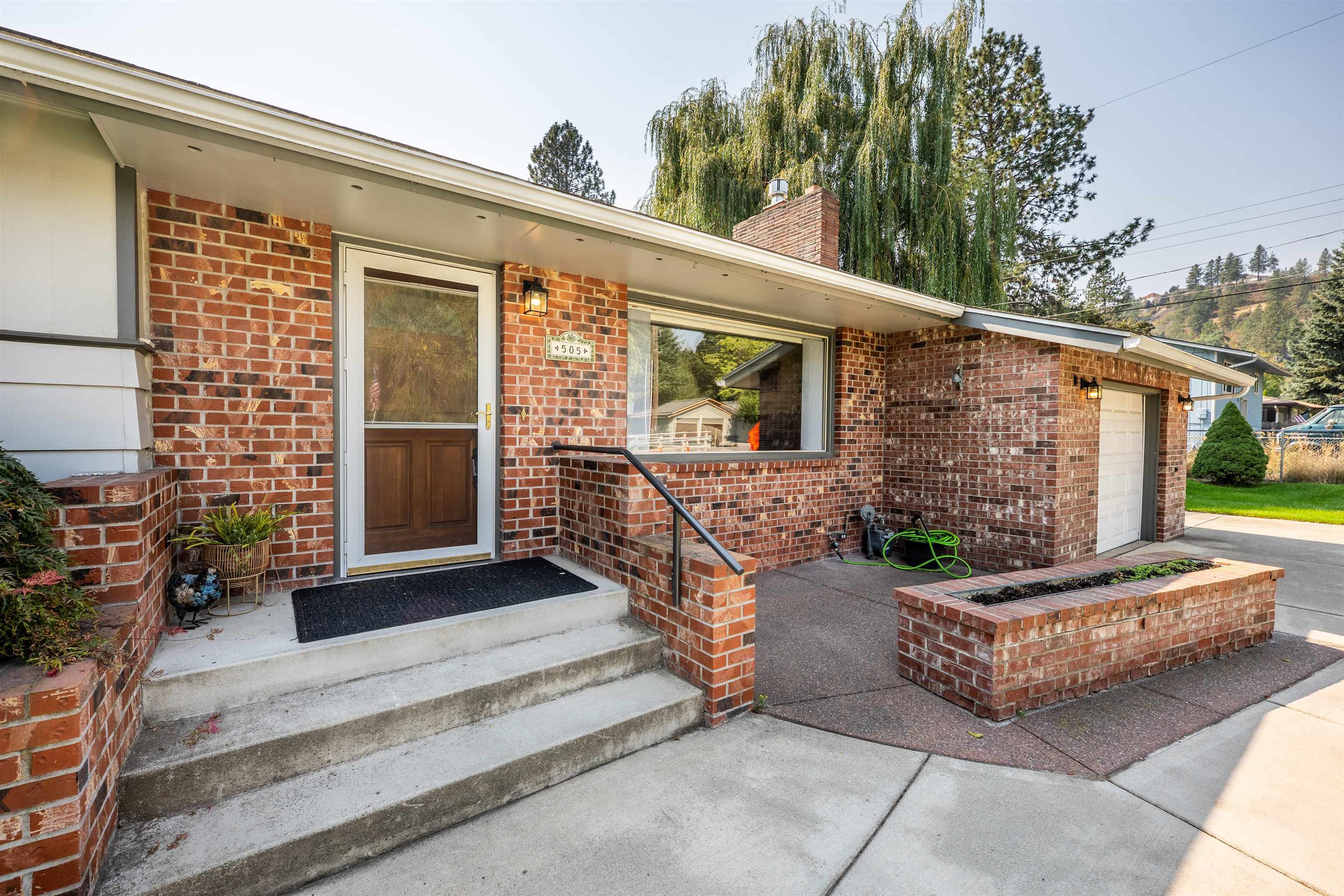 505 West Barnes Road Spokane, WA 99218 - Photo 31 of 32
