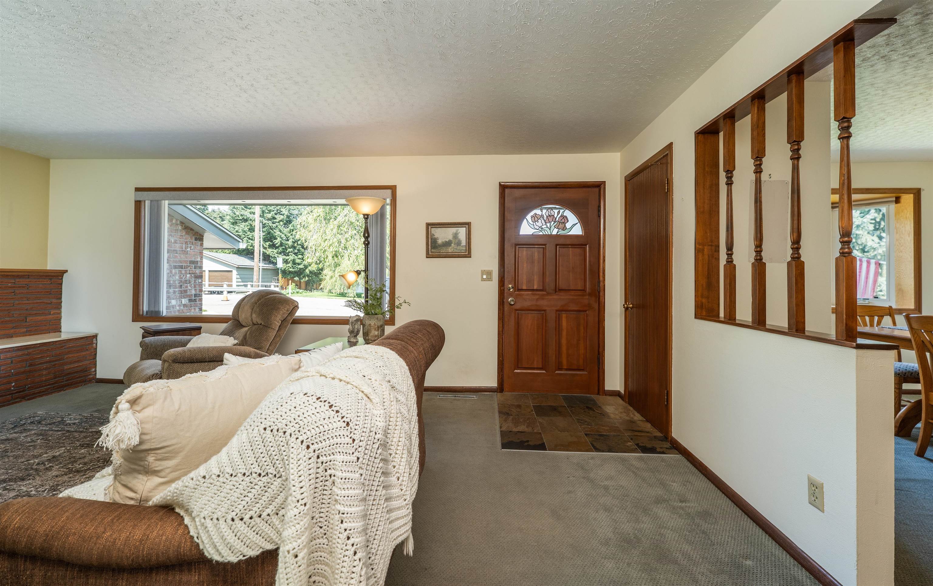 505 West Barnes Road Spokane, WA 99218 - Photo 4 of 32