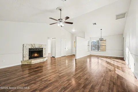 $302,500 | 110 Cardinal Drive, Sebastian, FL 32958
