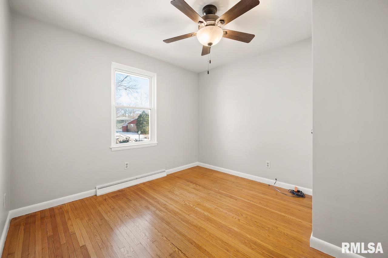 2716 West Overhill Road Peoria, IL 61615 - Photo 19 of 31 Gallery Image 19