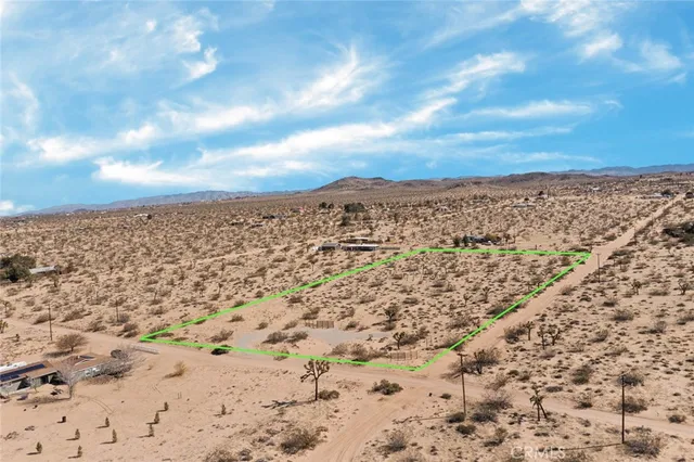 $68,000 | 1225 Georges Road, Landers, CA 92285