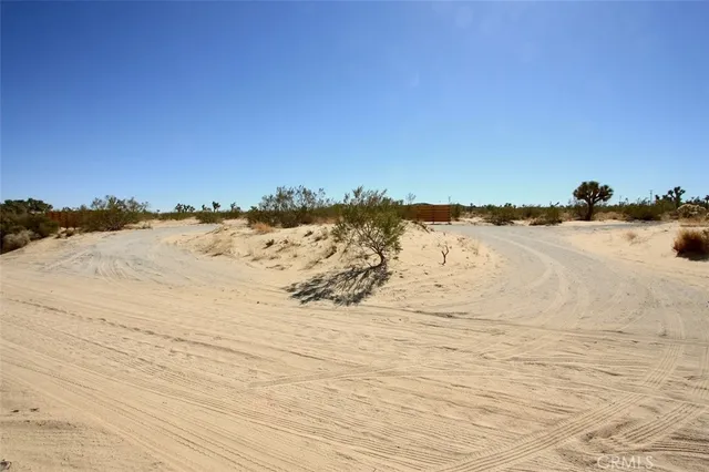 $68,000 | 1225 Georges Road, Landers, CA 92285