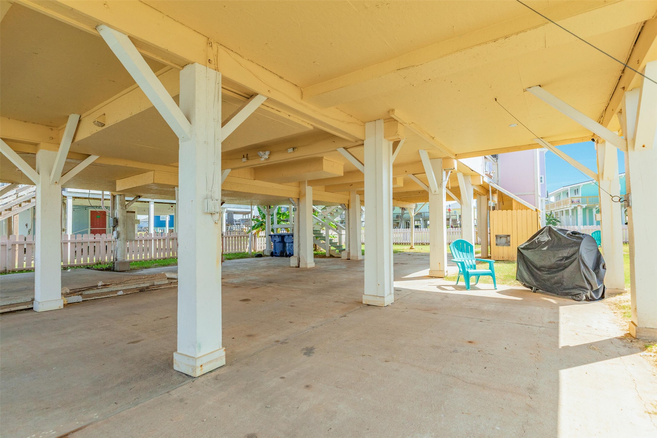 922 Seashell Drive Freeport, TX 77541 - Photo 38 of 40