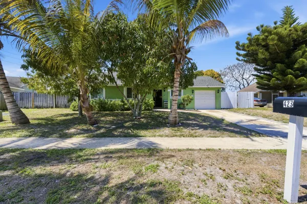 $449,900 | 423 Foresta Terrace, West Palm Beach, FL 33415
