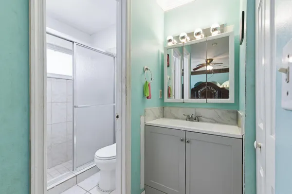 $449,900 | 423 Foresta Terrace, West Palm Beach, FL 33415
