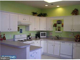 8 York Road Princeton Junction, NJ 08550 - Photo 5 of 12