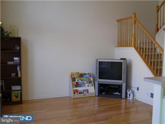8 York Road Princeton Junction, NJ 08550 - Photo 7 of 12