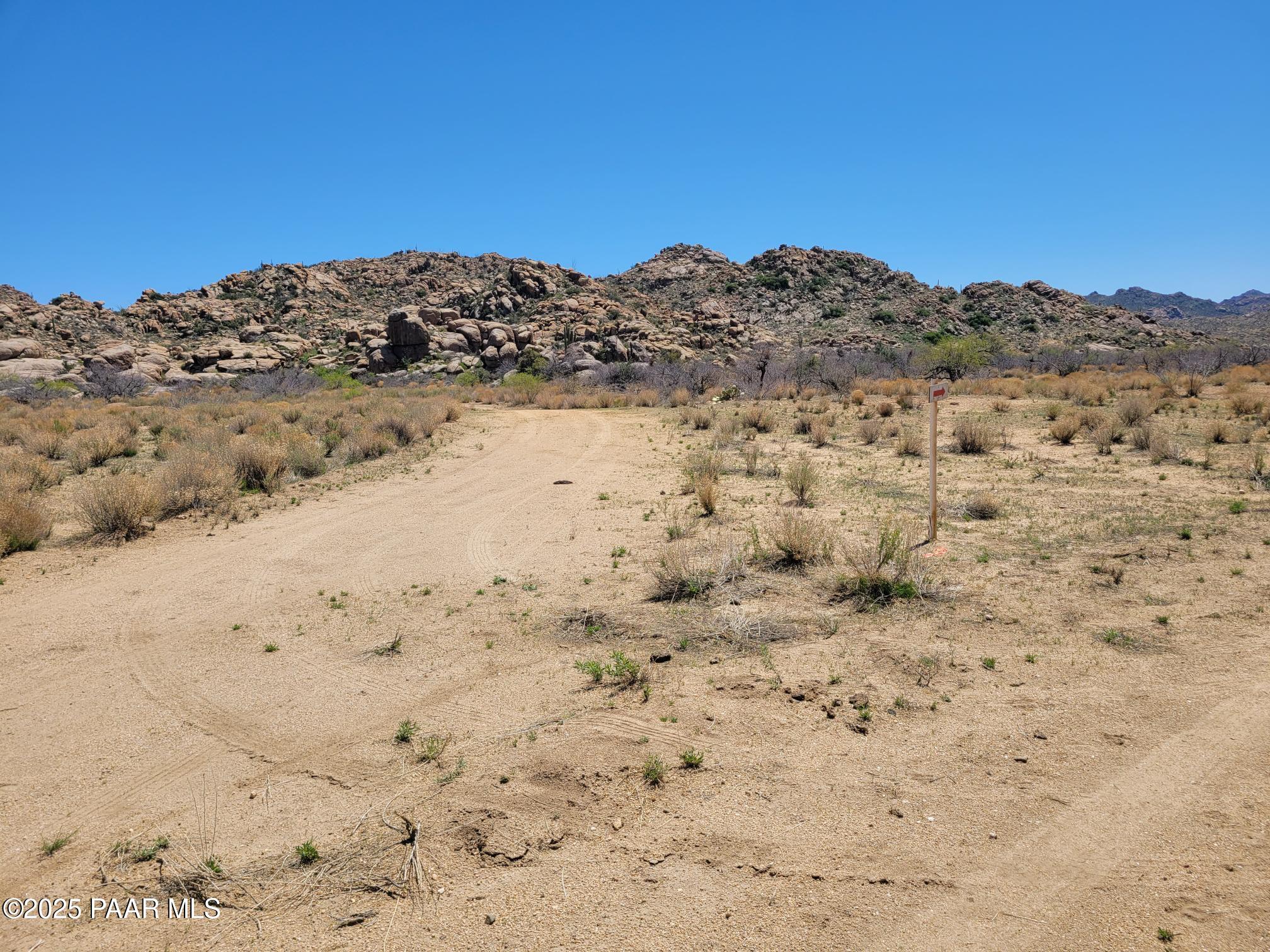0 South Date Creek Road Congress, AZ 85332 - Photo 7 of 7 a view of a dry field