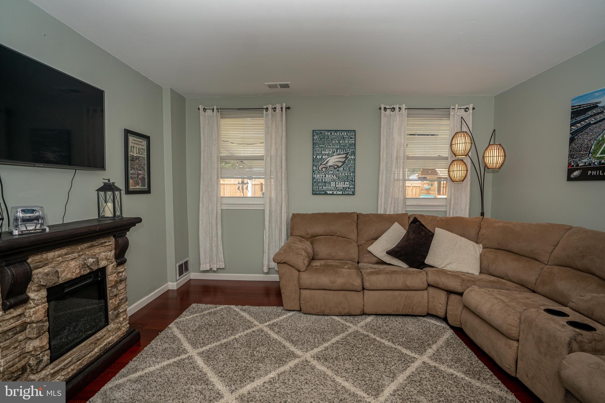 3248 Claridge Road Bensalem, PA 19020 - Photo 11 of 26