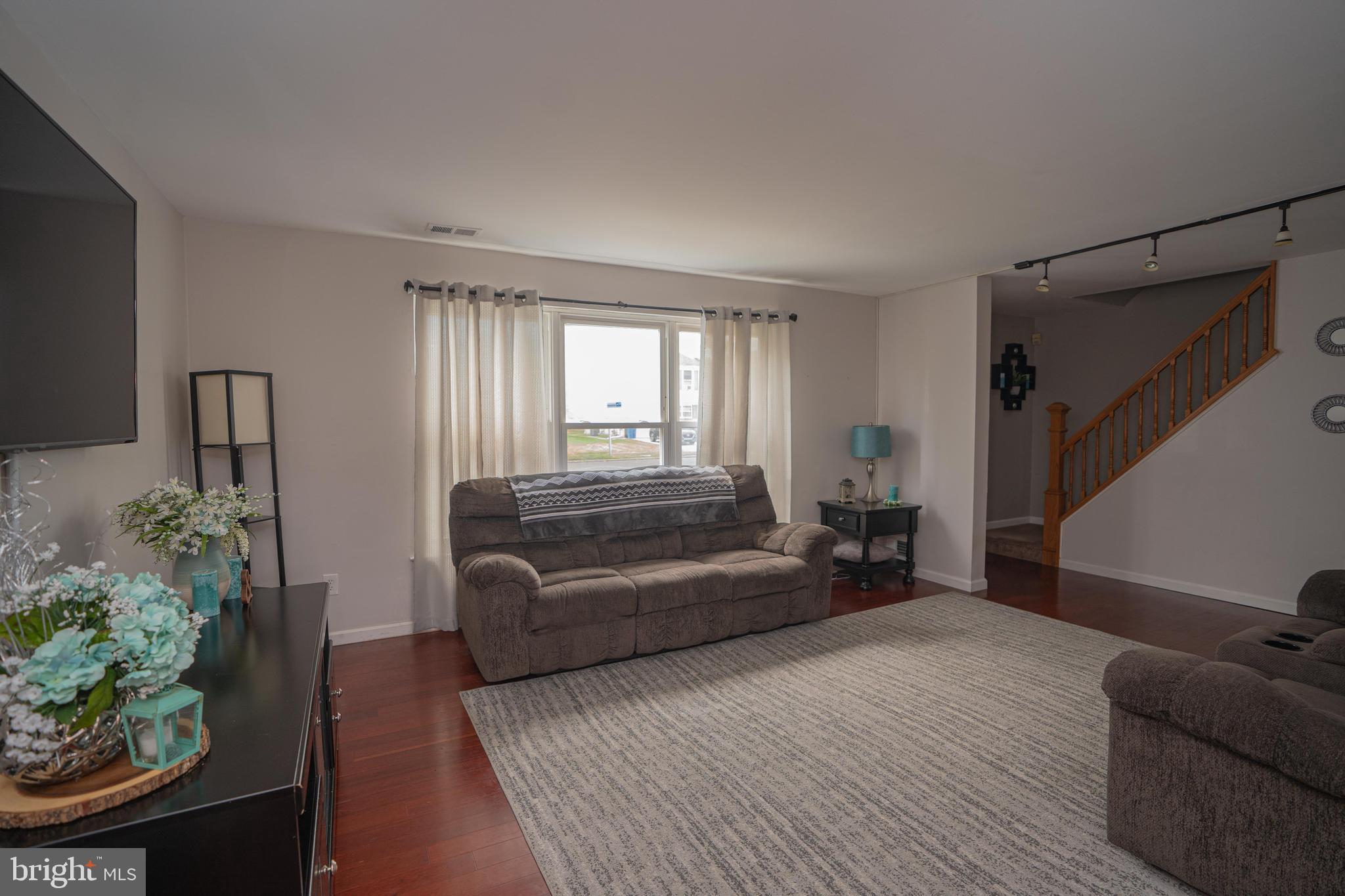 3248 Claridge Road Bensalem, PA 19020 - Photo 7 of 26