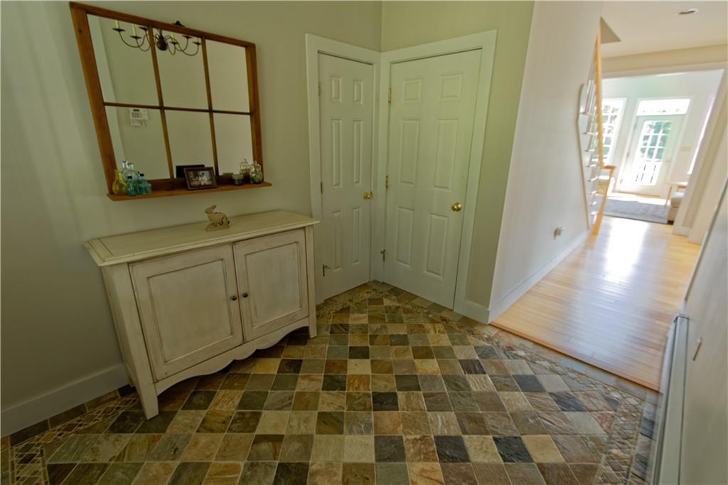 487 Yoho Head Road Machiasport, ME 04655 - Photo 6 of 33 Foyer